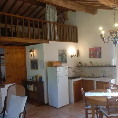 Unabhaengige In Amelia Mit Grill Und Gar By Interhome *
