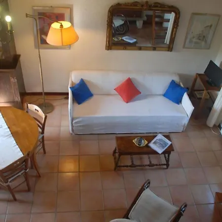 Apartamento Unabhaengige In Amelia Mit Grill Und Gar By Interhome