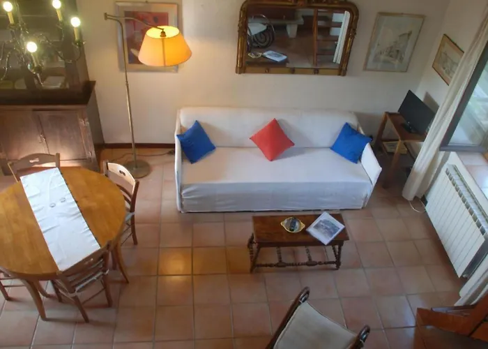 Appartamento Unabhaengige In Amelia Mit Grill Und Gar By Interhome